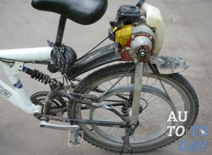Велосипед с бензомотором