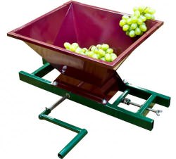 Дробилка для винограда – полезная вещь в хозяйстве