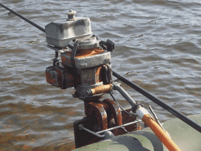 Лодочный мотор из бензопилы Урал своими руками